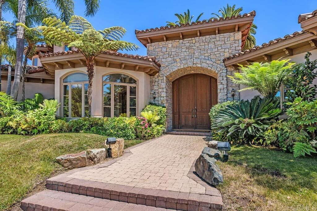 Property Photo: 6999 Royal Birkdale Place CA 92067