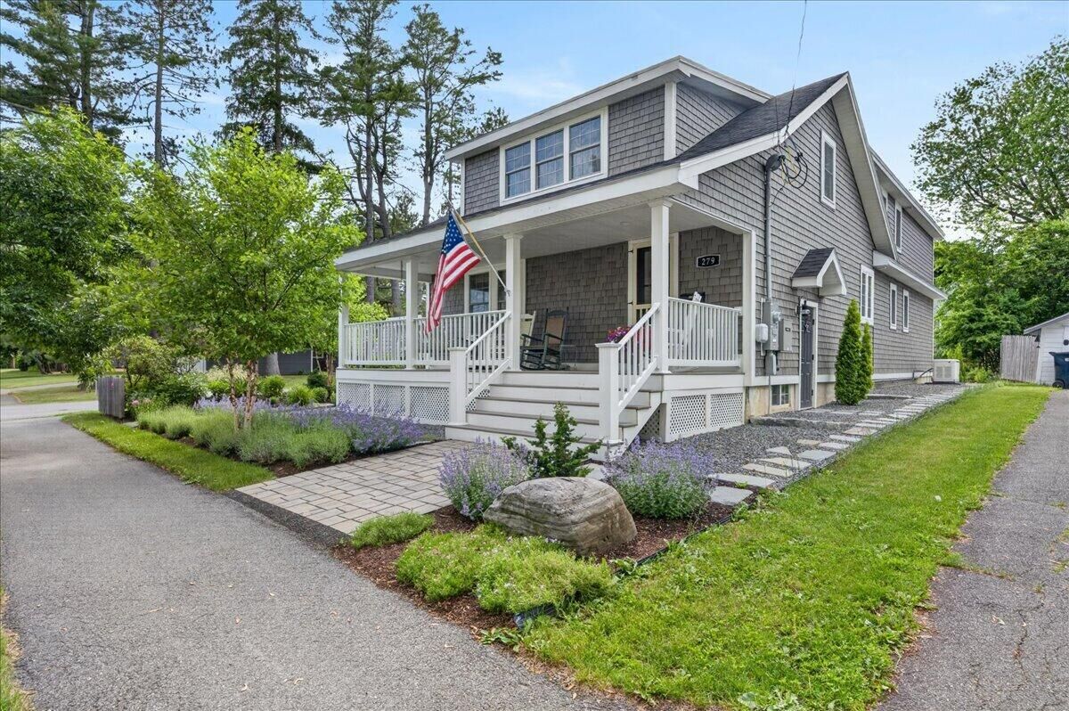 Property Photo:  279 W Broadway  ME 04401 
