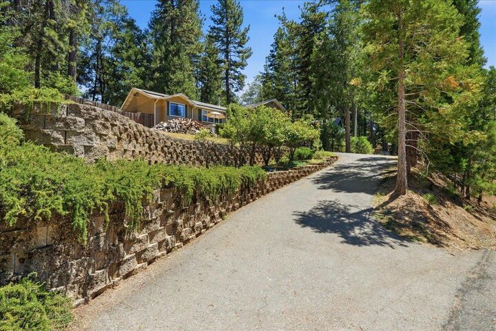 Property Photo: 5402 Begonia Drive CA 95726