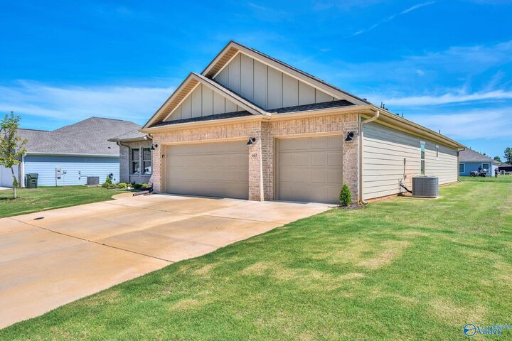 Property Photo:  107 Ashby Pond Drive  AL 35749 
