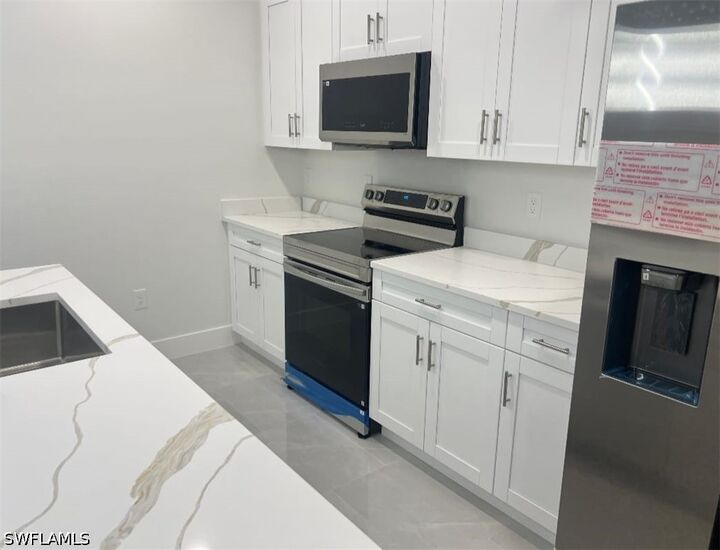 Property Photo: 4622 27th Street SW FL 33973