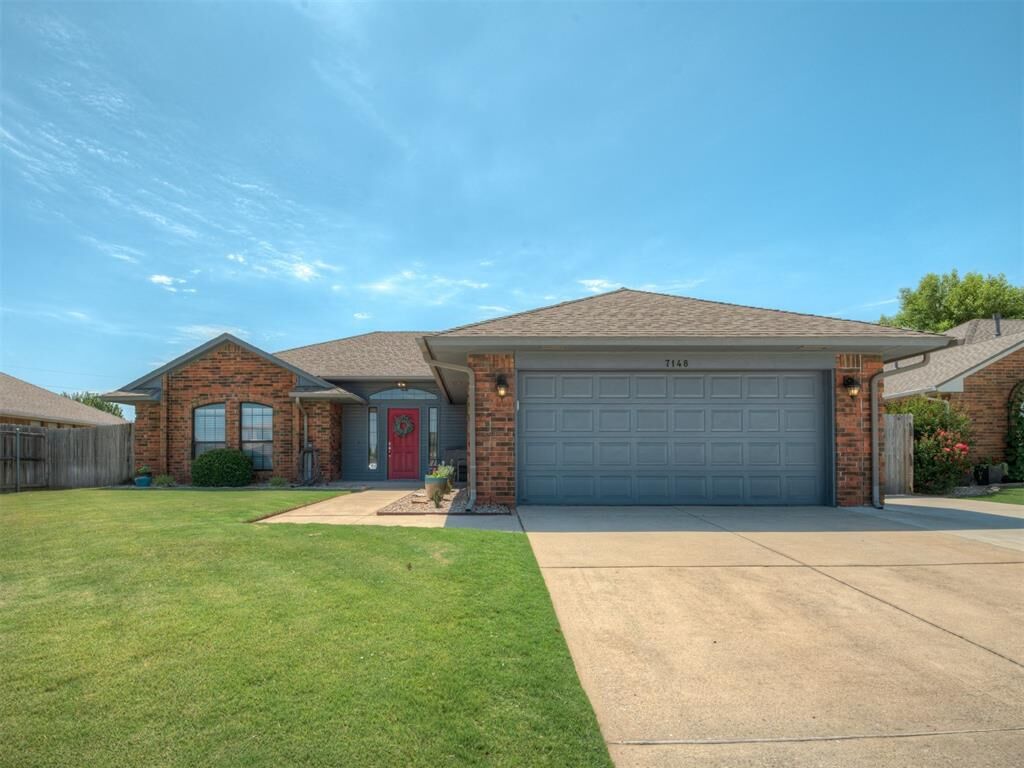 Property Photo: 7148 NW 102nd Street OK 73162