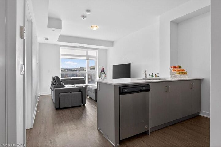 Property Photo: 600 North Service Road 302 ON L8P 4A6