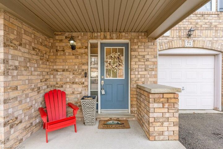 Property Photo: 71 Garth Massey Drive 71 ON N1T 2G8