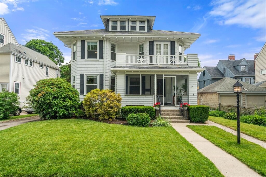 Property Photo:  5 Houston Street  MA 02132 