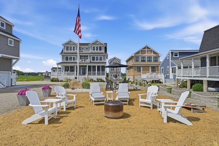 Property Photo: 135 Glades Rd MA 02066