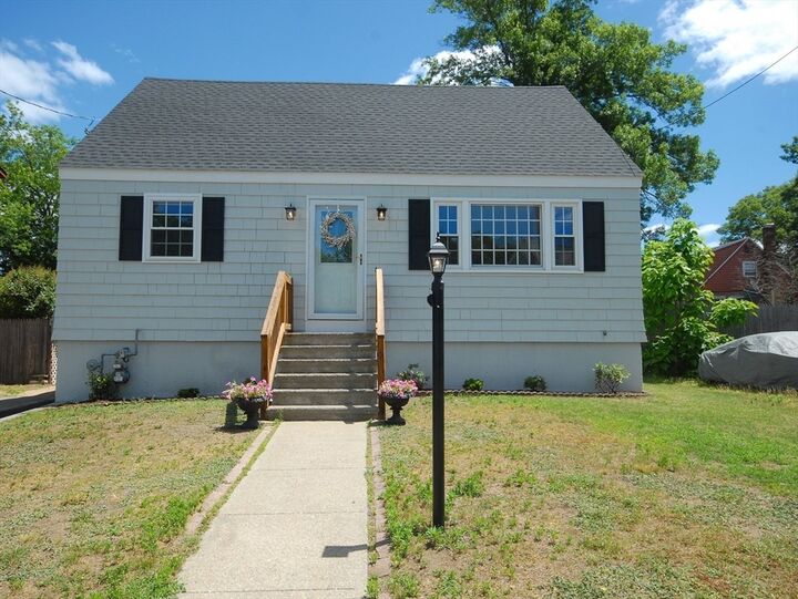 Property Photo:  12 Edgewood Rd  MA 01821 