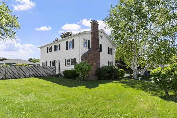 Property Photo: 33 Kane Dr MA 01752
