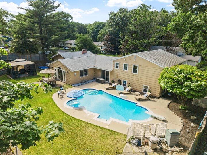 Property Photo:  9 Brookbridge Rd  MA 01960 