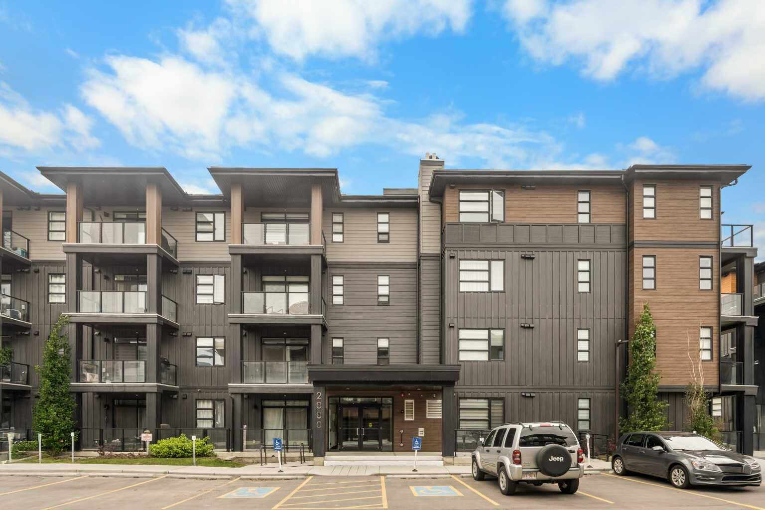 Property Photo:  55 Lucas Way NW 2104  AB T3P 2C7 