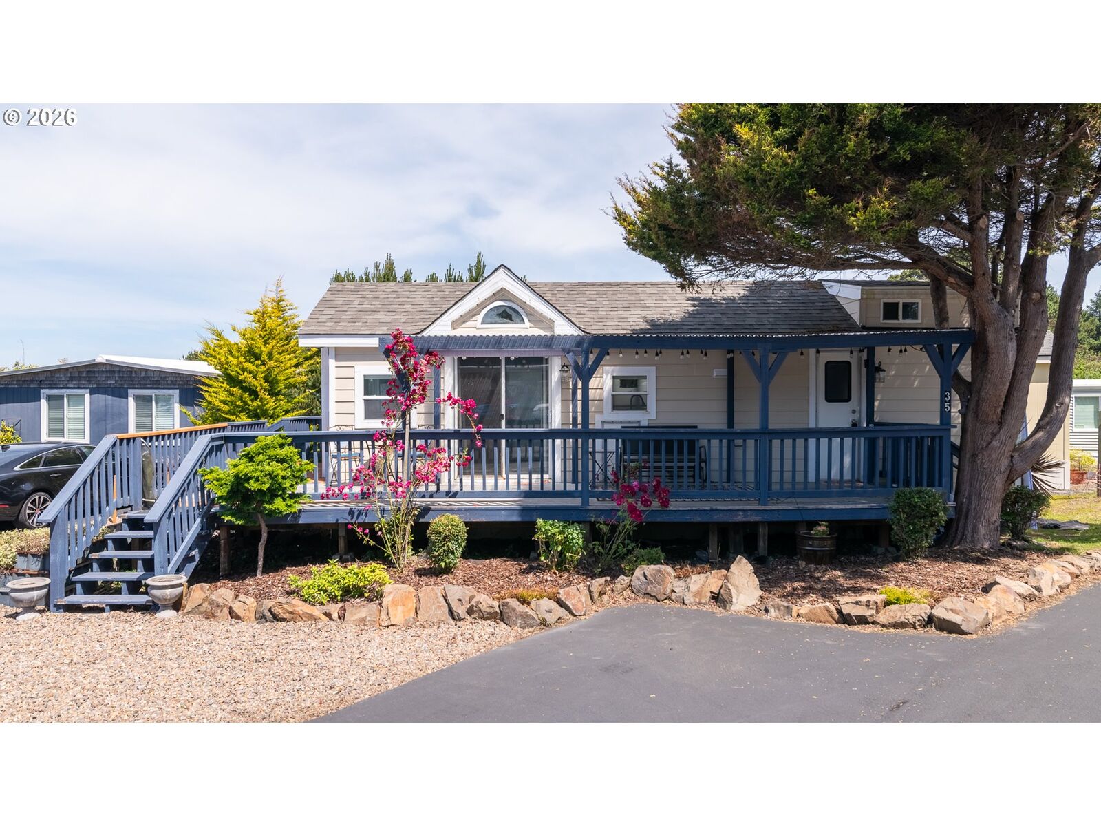 Property Photo: 4875 N Highway 101 35 OR 97341
