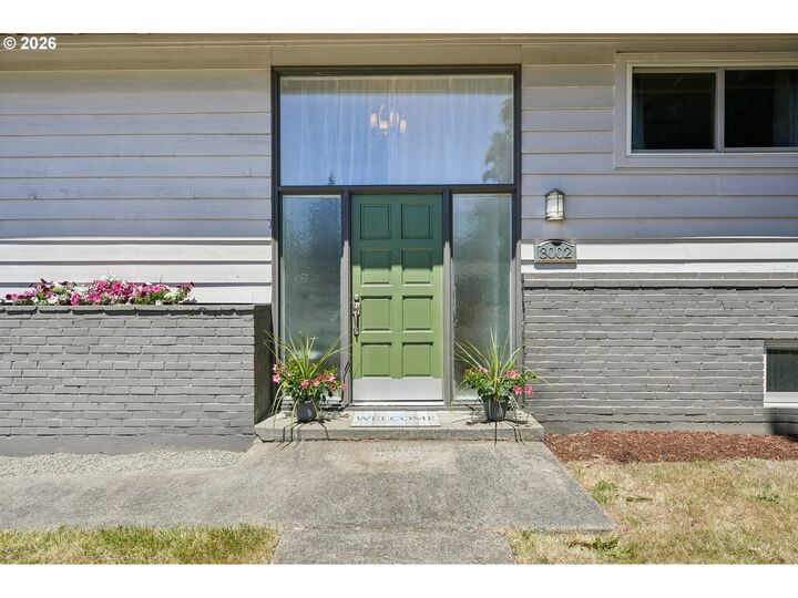 Property Photo:  3002 NE 44th St  WA 98663 