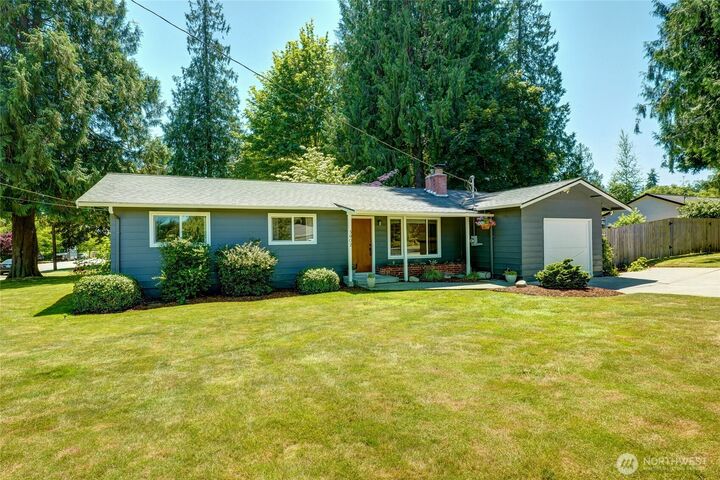 Property Photo: 3902 222nd Street SW WA 98043