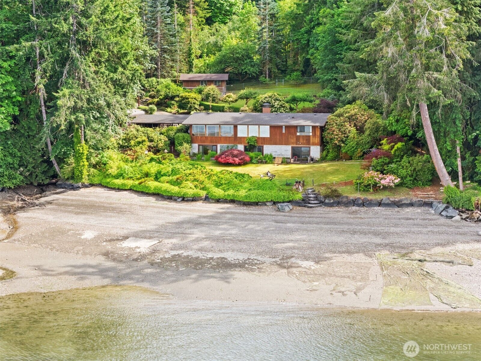 Property Photo: