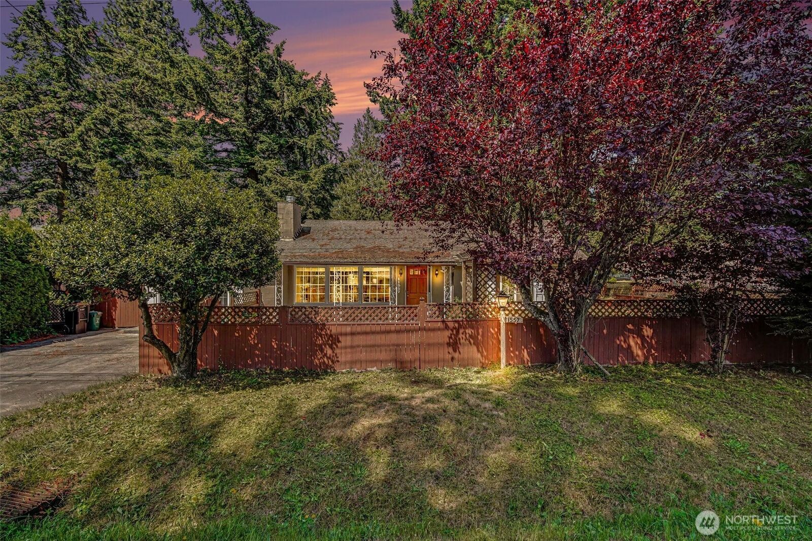 Property Photo:  11557  8th Avenue NE  WA 98125 