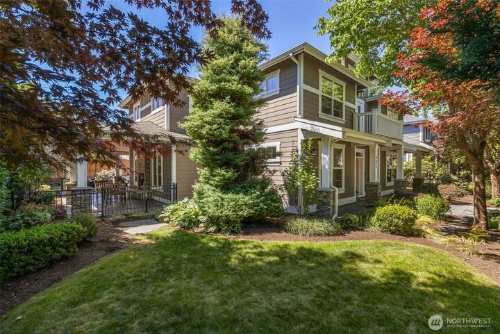 Property Photo: 605 11th Avenue WA 98033