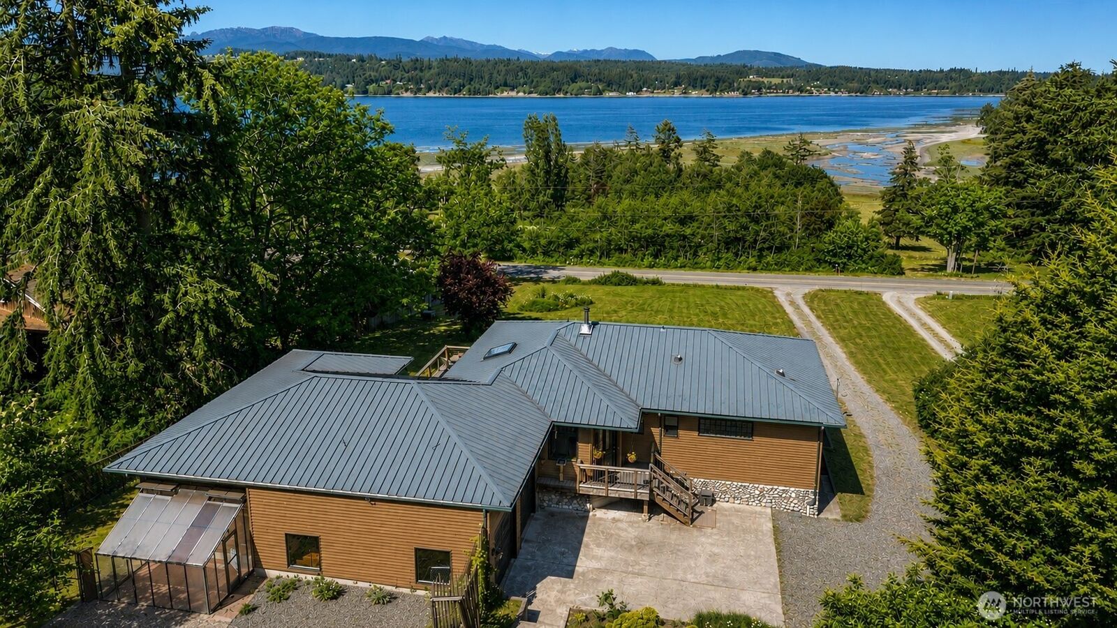 Property Photo: 61 Robbins Road WA 98358