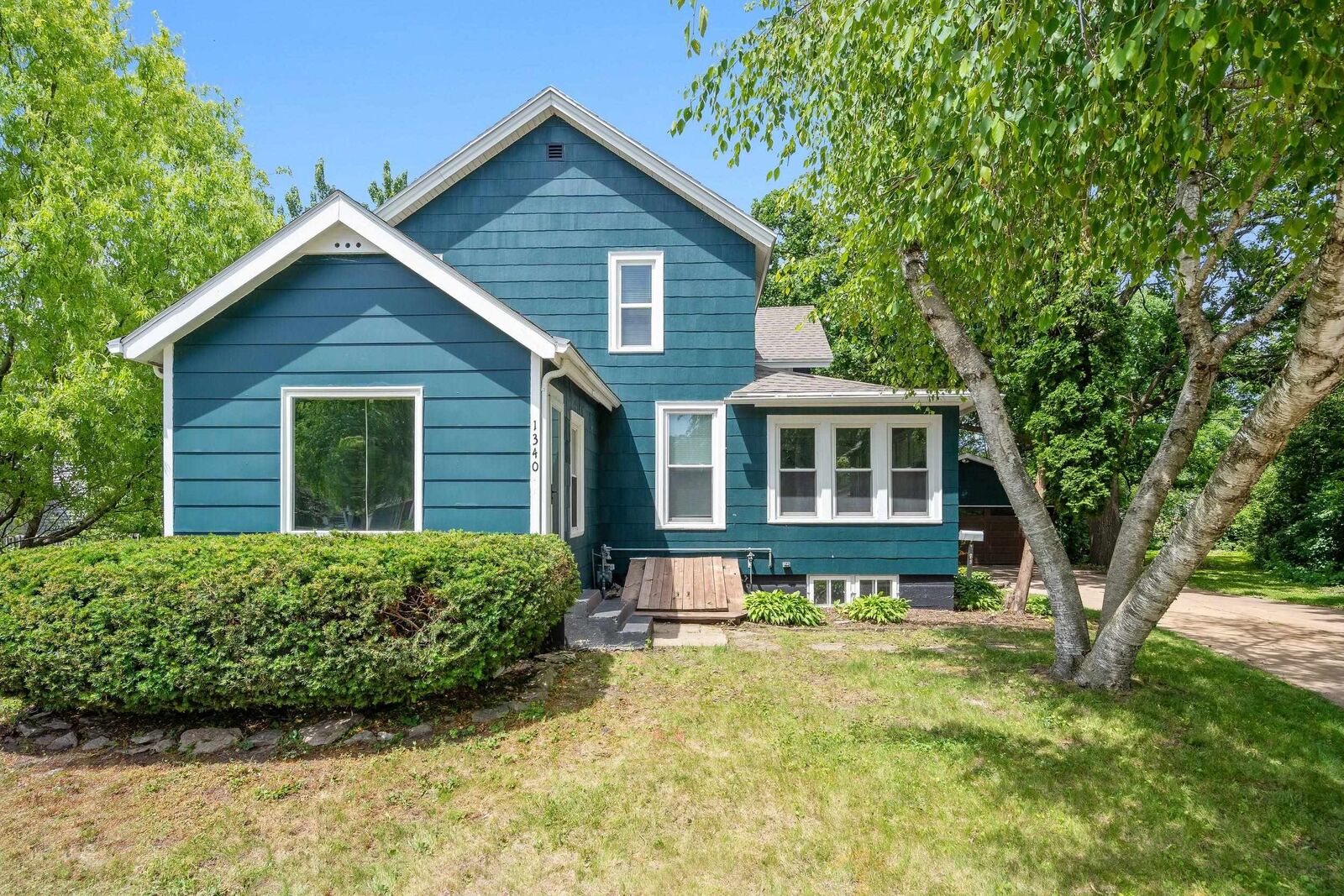 Property Photo: 1340 Cambridge Avenue WI 54902-6224