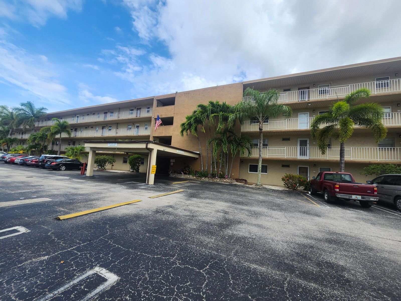 Property Photo:  330 NE 26th Avenue 202  FL 33435 