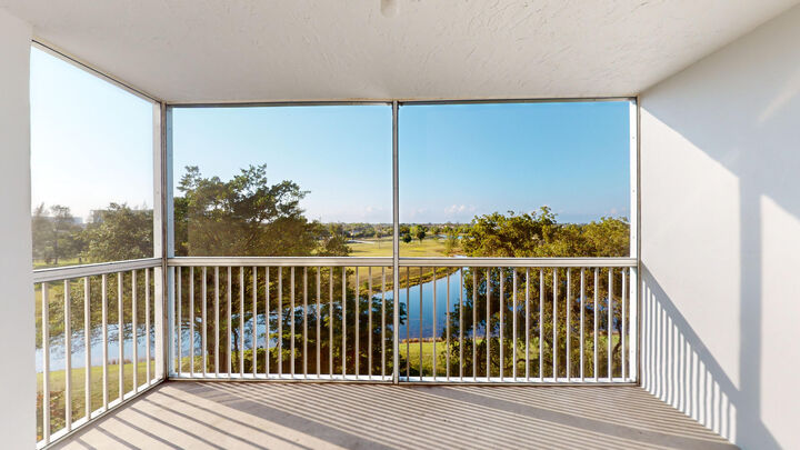 Property Photo: 3080 N Course Drive 604 FL 33069