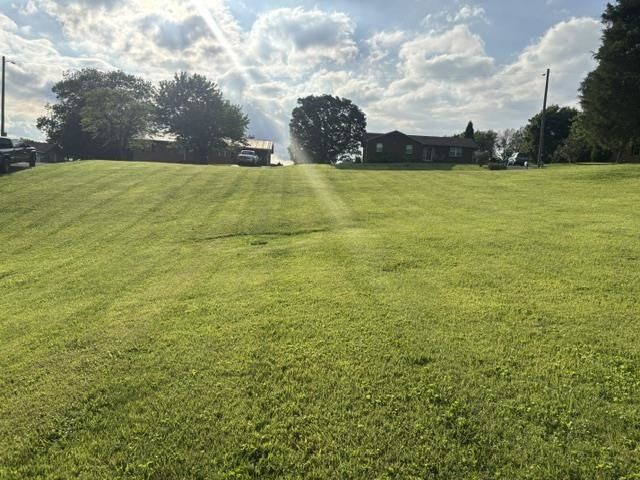 Property Photo: 2390B Old Munfordville Road KY 42141