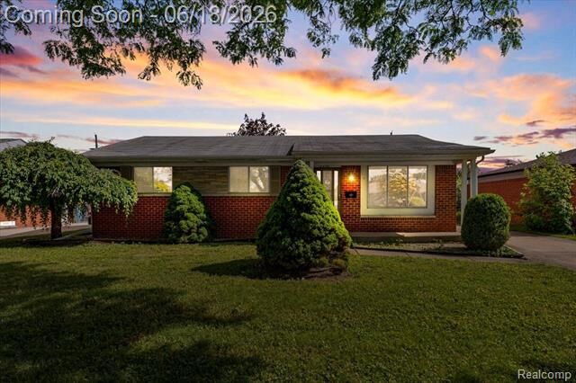 Property Photo: 2638 Athena Drive MI 48083