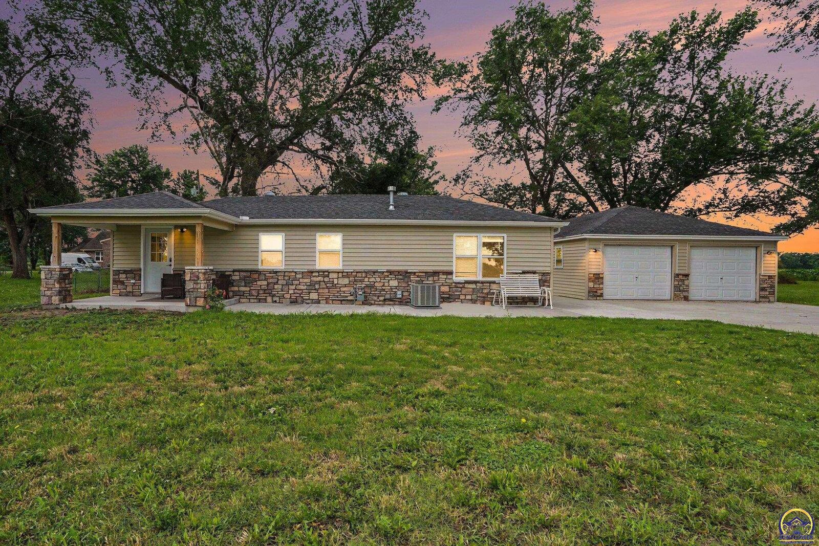Property Photo:  3733 NE Seward Ave  KS 66616 