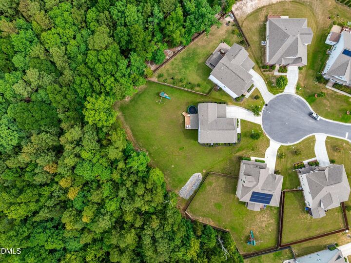 Property Photo:  5 Pearl Mill Court  NC 27703 