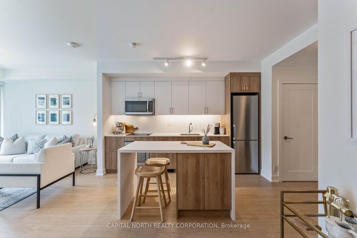 1575 Lakeshore Road W 270 — photo 1