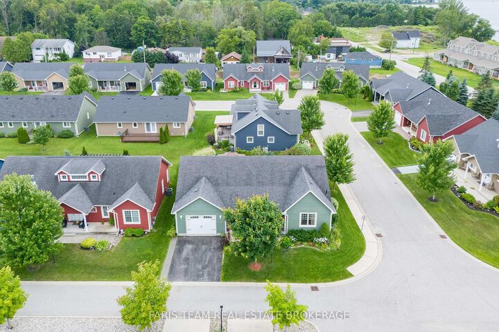 Property Photo: 1 Bay Moorings Boulevard ON L9M 1E7