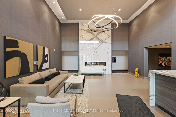Property Photo: 460 Gordon Krantz Avenue 314 ON L9E 1Z2
