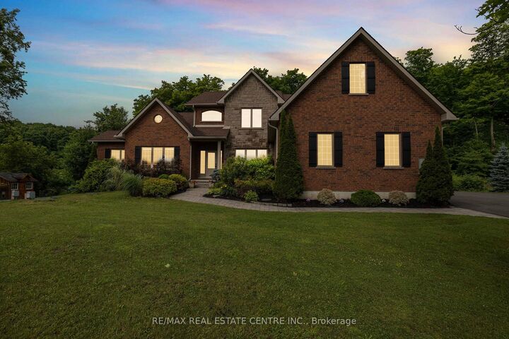 2 Ashlea Lane — photo 1