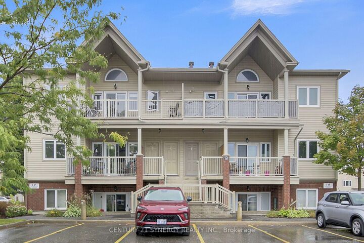 Property Photo: 145 Oldfield Street C ON K2G 7C7