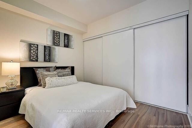 Property Photo: 300 Front Street W 1608 ON M5V 0E9