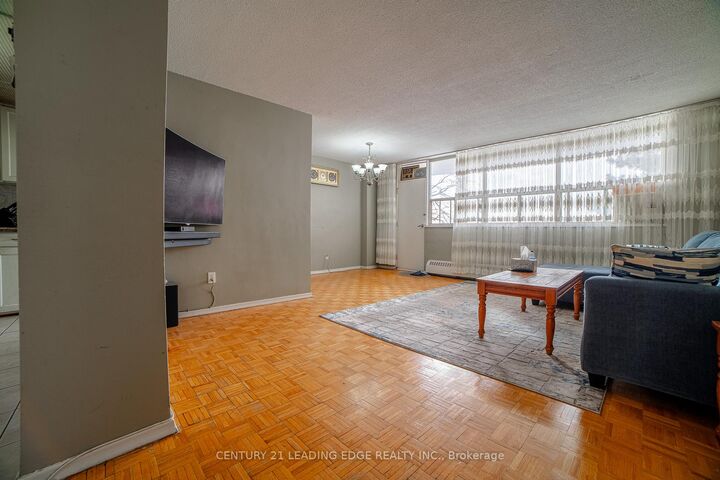 Property Photo:  80 Grandravine Drive 402  ON M3J 1B2 