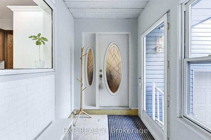 Property Photo:  287 Elmview Gardens  ON L4P 1E9 