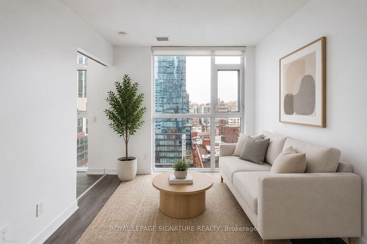87 Peter Street 1203 — photo 1