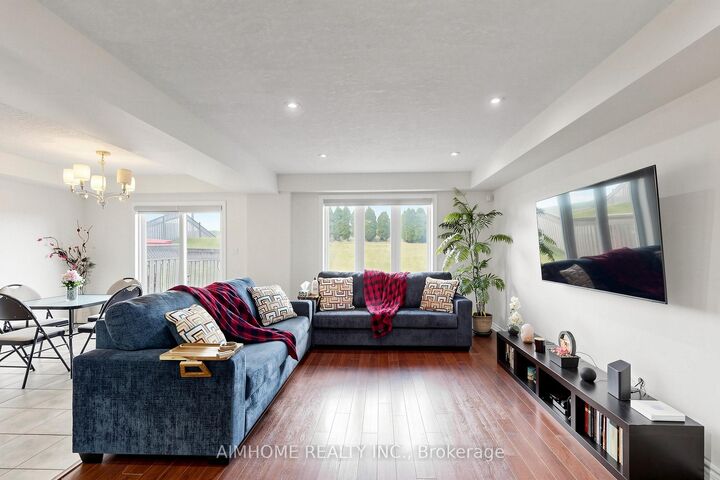 Property Photo: 205 Huck Crescent ON N2N 0A3