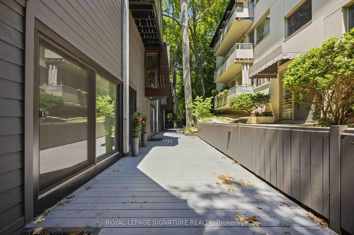 Property Photo: 2366 Queen Street E 7 ON M4E 1H4