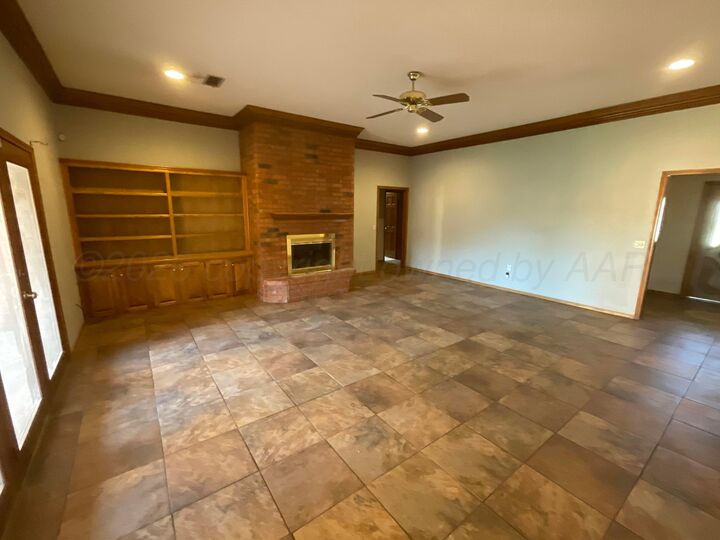 Property Photo:  7812 Legend Avenue  TX 79121 