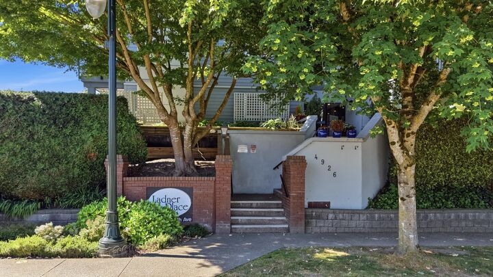 Property Photo: 4926 48 Avenue 306 BC V4K 1V3
