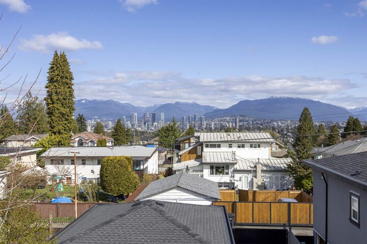 Property Photo: 5001 Dover Street BC V5H 1R4