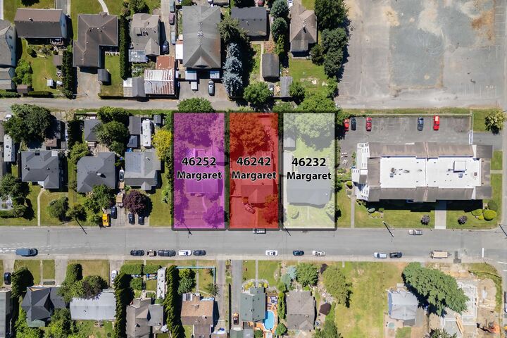 46242 Margaret Avenue — photo 1