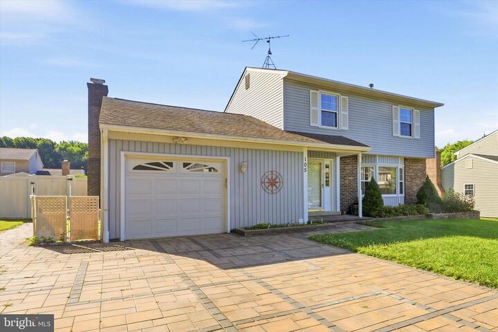 Property Photo: 105 Cheyenne Court DE 19702