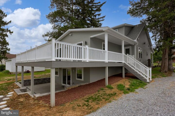 Property Photo: 3308 Lincoln Highway E PA 17562