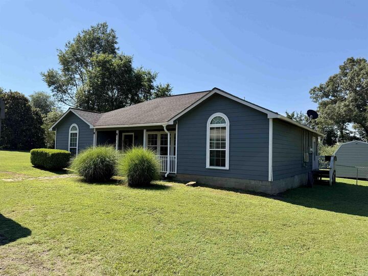 Property Photo: 394 County Road 3411 AR 72830