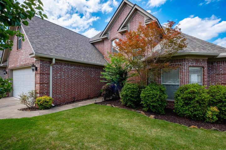 Property Photo: 25 Kanis Creek Place AR 72223