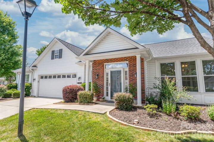 Property Photo: 9205 Duckhorn Drive NC 28277