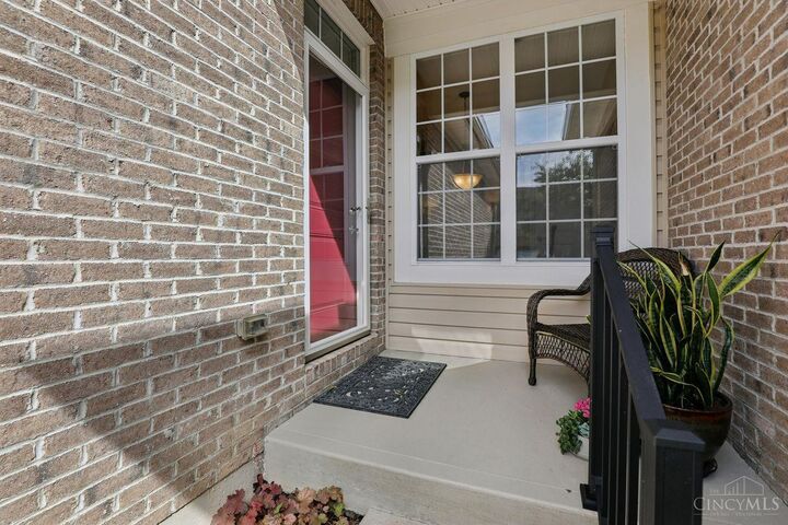 Property Photo:  828 Townscapes Court  OH 45140 