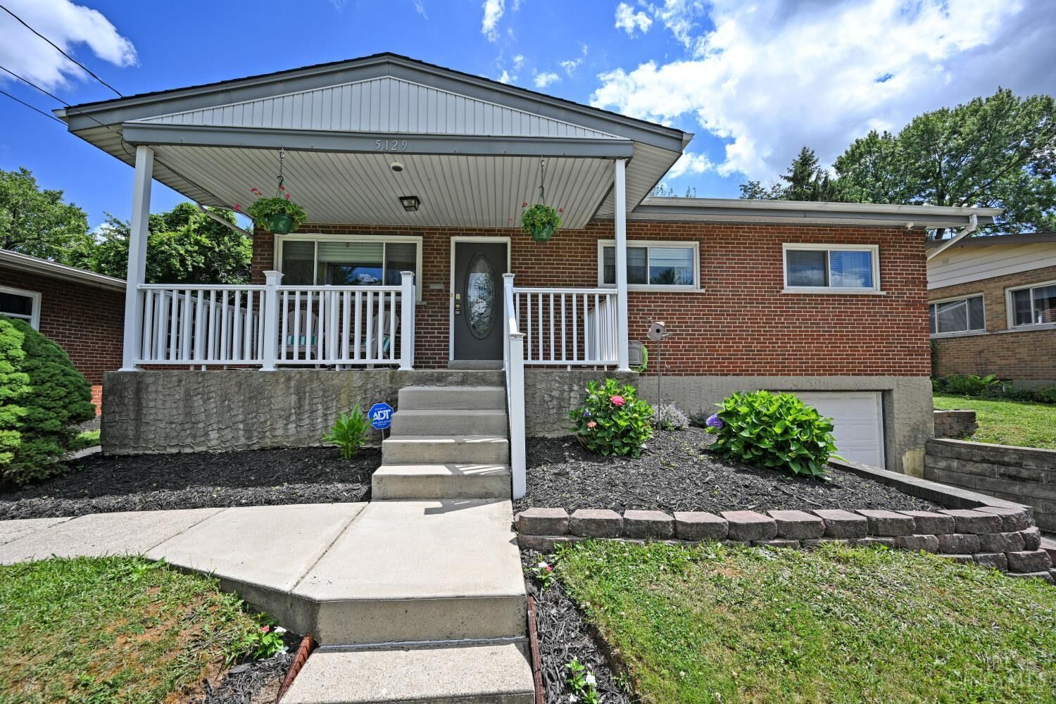 Property Photo:  5129 Ballantrae Court  OH 45238 
